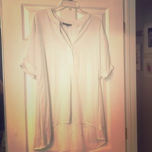 A Pea in the Pod white Maternity tunic - MEDIUM